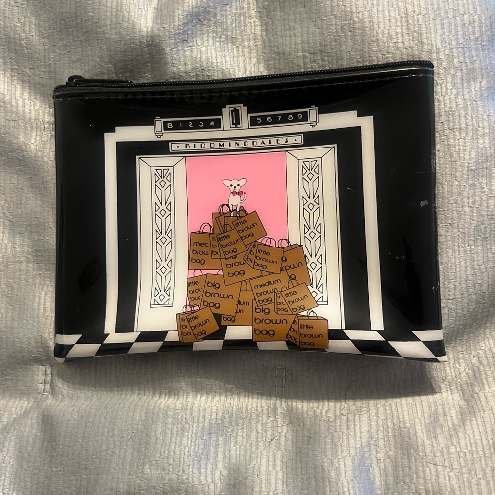 Bloomingdale's Small Dog Elevator Cosmetic Bag